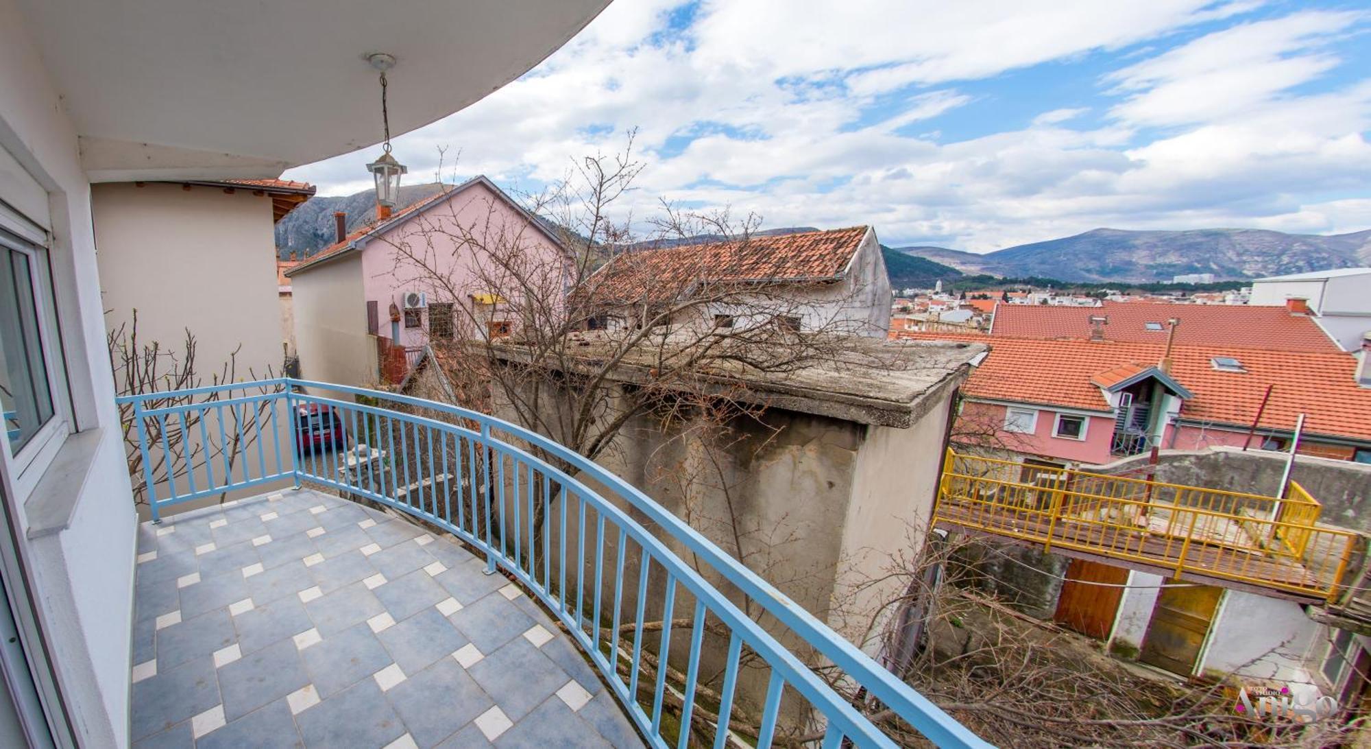 Apartment Ado Mostar Exterior foto